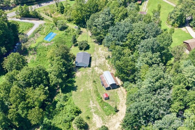 3028 Playmore Beach Road, Morganton, NC 28655