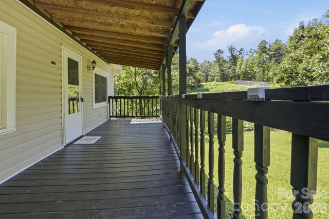 3028 Playmore Beach Road, Morganton, NC 28655