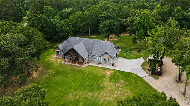 11865 Hope Lane, Magnolia, TX 77354