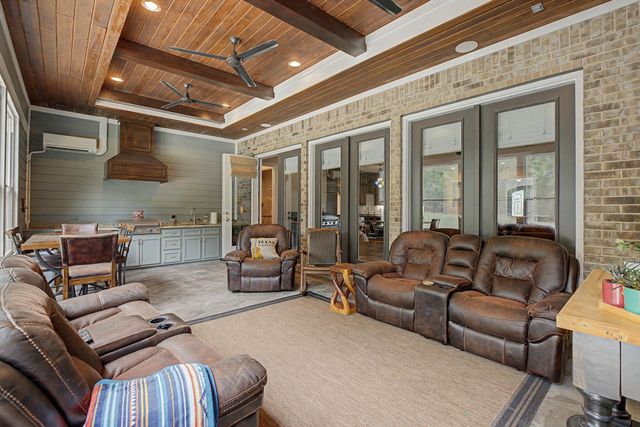 11865 Hope Lane, Magnolia, TX 77354