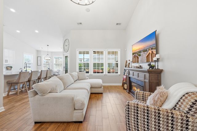 833 Sand Binder Dr., Myrtle Beach, SC 29579