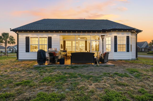 833 Sand Binder Dr., Myrtle Beach, SC 29579