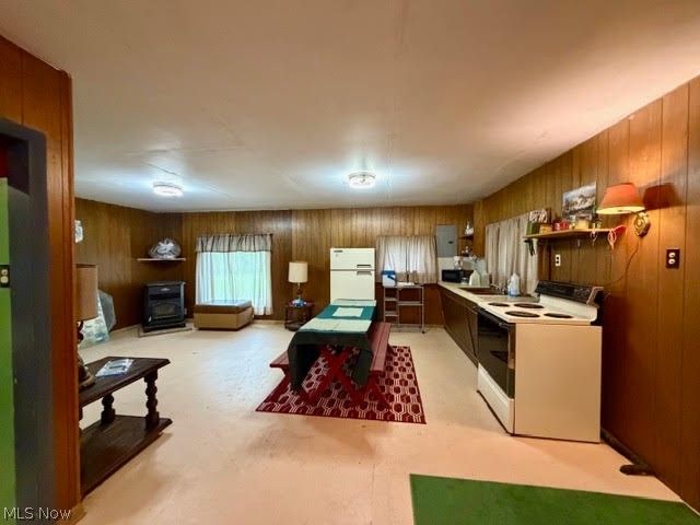 6019 Arrowhead Drive, Cortland, OH 44410