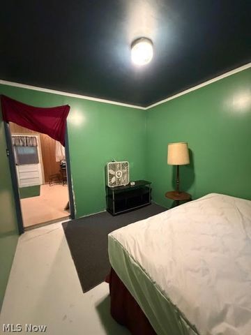 6019 Arrowhead Drive, Cortland, OH 44410