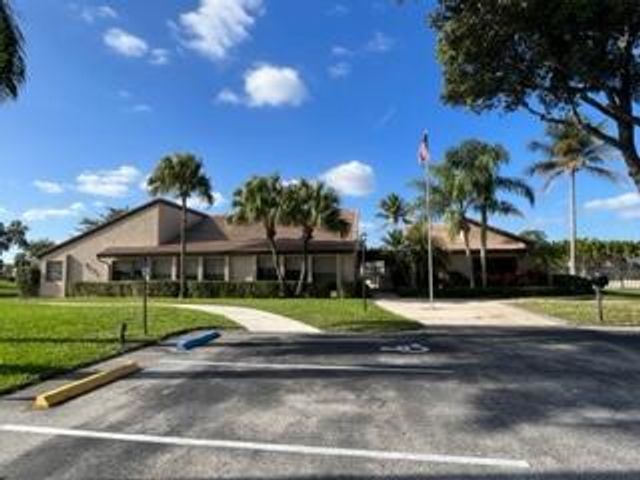 8458 Boca Glades Boulevard E, Boca Raton, FL 33434