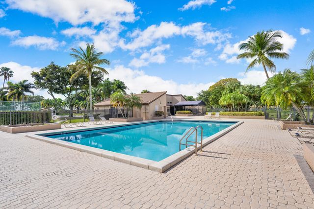 8458 Boca Glades Boulevard E, Boca Raton, FL 33434