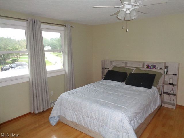 3415 Lauren Avenue NW, Massillon, OH 44646