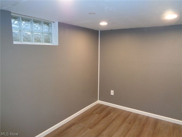 3415 Lauren Avenue NW, Massillon, OH 44646