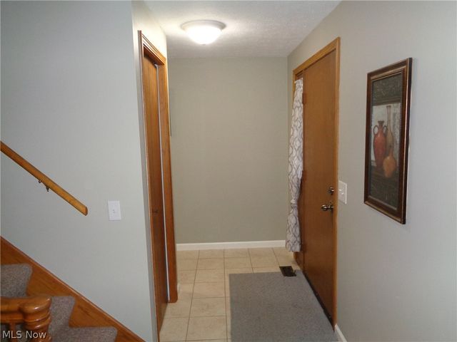 3415 Lauren Avenue NW, Massillon, OH 44646