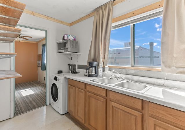 100 Camino Encantado, Elephant Butte, NM 87935