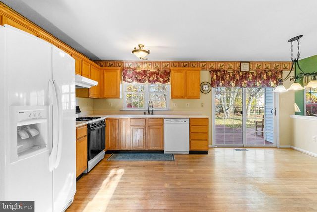 205 GREEN BANK WAY, Harleysville, PA 19438