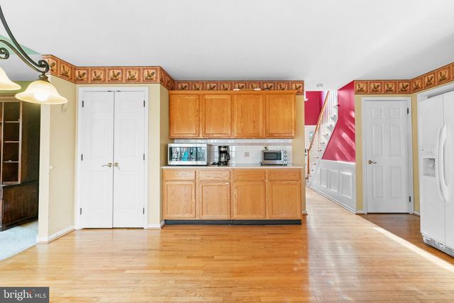 205 GREEN BANK WAY, Harleysville, PA 19438