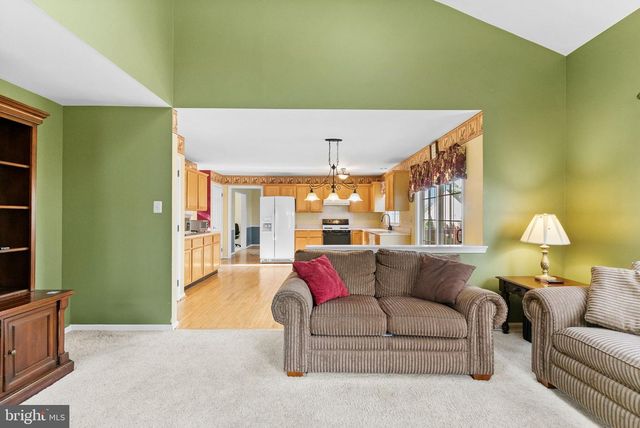 205 GREEN BANK WAY, Harleysville, PA 19438