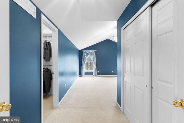 205 GREEN BANK WAY, Harleysville, PA 19438