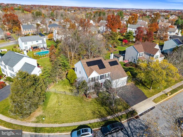 205 GREEN BANK WAY, Harleysville, PA 19438