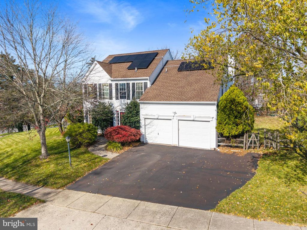 205 GREEN BANK WAY, Harleysville, PA 19438