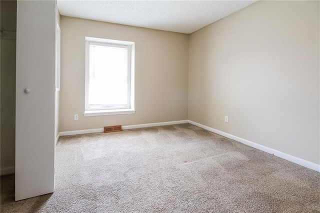 12212 E 58th Terrace, Kansas City, MO 64133