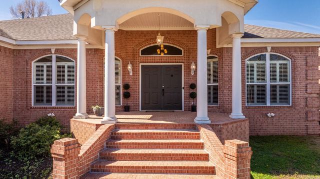 1114 Claycut Circle, North Little Rock, AR 72116