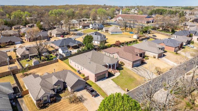 1114 Claycut Circle, North Little Rock, AR 72116