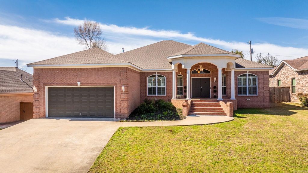 1114 Claycut Circle, North Little Rock, AR 72116