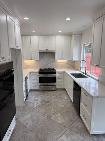 2218 Salem Way, Rocklin, CA 95765