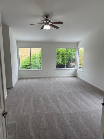 2218 Salem Way, Rocklin, CA 95765