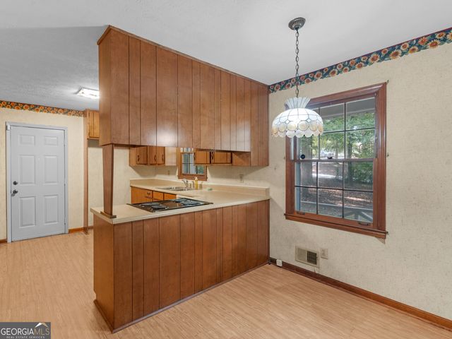 8294 Winston Way, Jonesboro, GA 30236