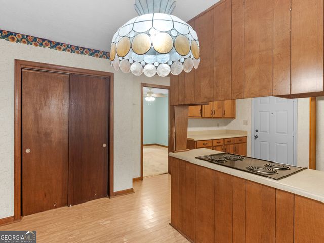 8294 Winston Way, Jonesboro, GA 30236