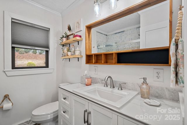 7501 Carolyn Street, Denver, NC 28037