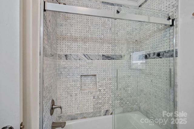 7501 Carolyn Street, Denver, NC 28037