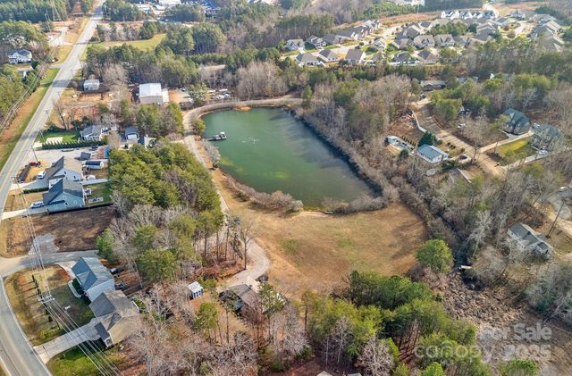 7501 Carolyn Street, Denver, NC 28037