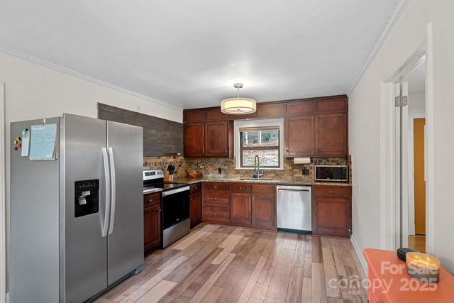 7501 Carolyn Street, Denver, NC 28037