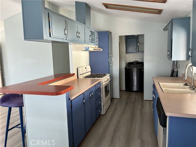 4117 W Mcfadden Avenue 9, Santa Ana, CA 92704