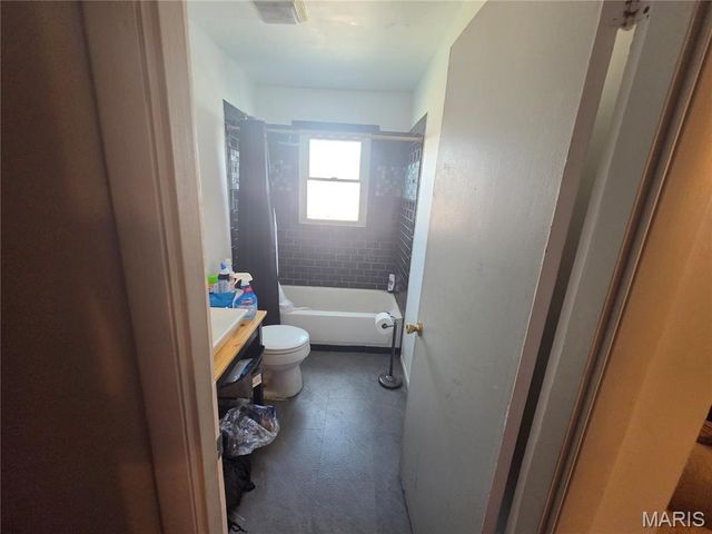 1510 E Kathleen Street, Sikeston, MO 63801