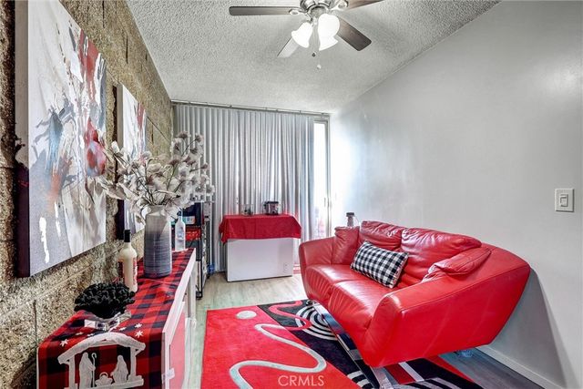 240 W Queen Street 9, Inglewood, CA 90301