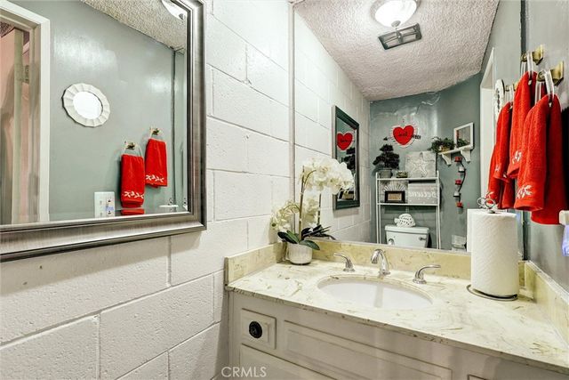 240 W Queen Street 9, Inglewood, CA 90301