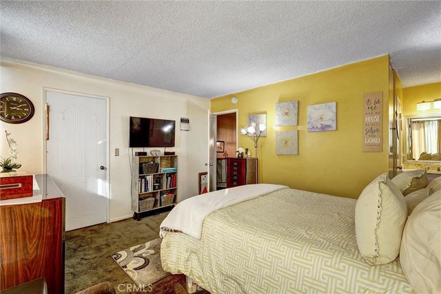 240 W Queen Street 9, Inglewood, CA 90301