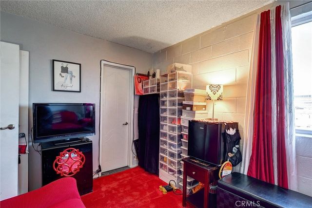 240 W Queen Street 9, Inglewood, CA 90301