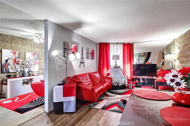 240 W Queen Street 9, Inglewood, CA 90301