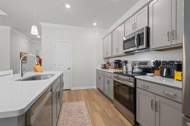 323 Dunlin Pl, Conway, SC 29526