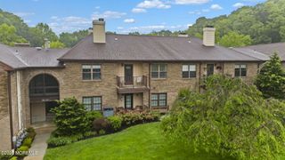516 Wellington Place, Aberdeen, NJ 07747