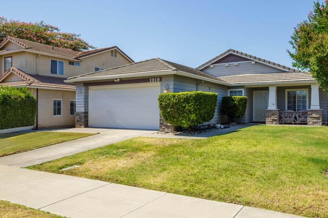 1919 Cork Oak Ln, Manteca, CA 95336
