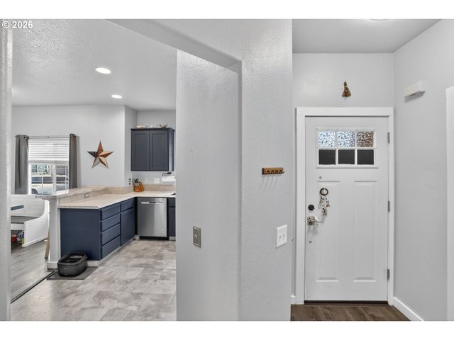 34484 VAIL Ct, St Helens, OR 97051