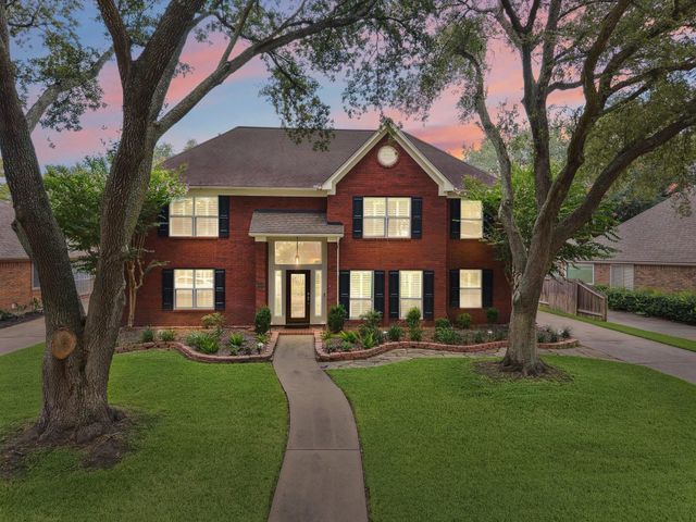 15726 Echo Lodge Drive, Houston, TX 77095