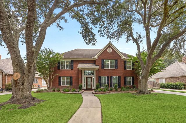 15726 Echo Lodge Drive, Houston, TX 77095