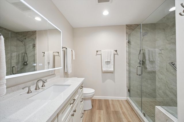 15726 Echo Lodge Drive, Houston, TX 77095