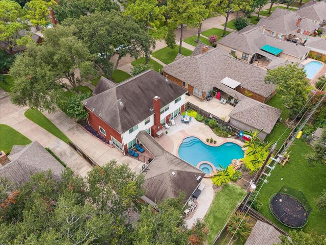 15726 Echo Lodge Drive, Houston, TX 77095