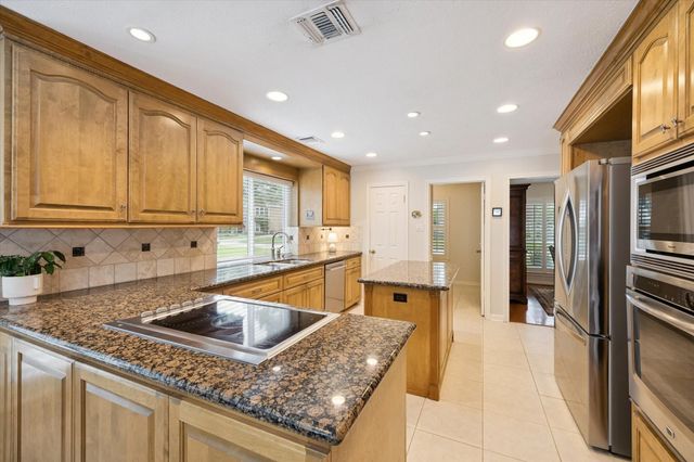 15726 Echo Lodge Drive, Houston, TX 77095