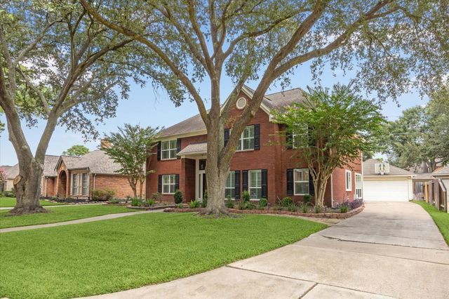 15726 Echo Lodge Drive, Houston, TX 77095