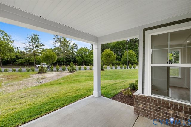 3735 Maze Runner Dr, Midlothian, VA 23112